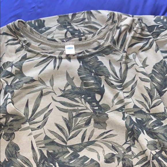 Old Navy Overthrow Sweater - Picture 8 of 8